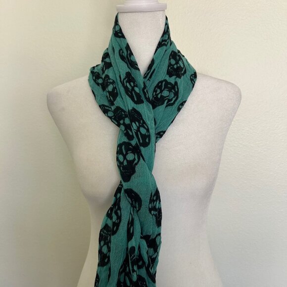 Pashmina Cashmere Silk Blend Scarf Teal Black Skull Fringe Soft Wrap Tassel Hem - Picture 3 of 6